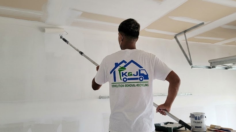 Welcome to K&J Demolition – Removal – Recycling, your trusted and reliable solution for all your demolition, removal, and recycling needs in the Boston, Cape Cod, and Rhode Island areas. Our company has been providing eco-friendly and cost-effective solutions to our customers for years and has earned a reputation for quality and excellence.